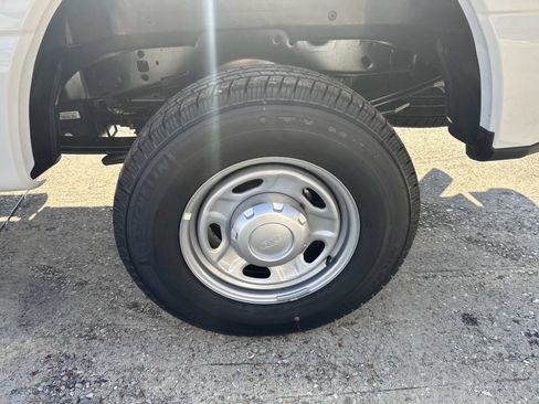 New 2026 Ford F250 XL image 3