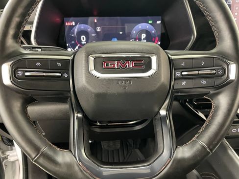 Used 2024 GMC Canyon AT4 w/ AT4 Premium Package AWD/4WD image 18