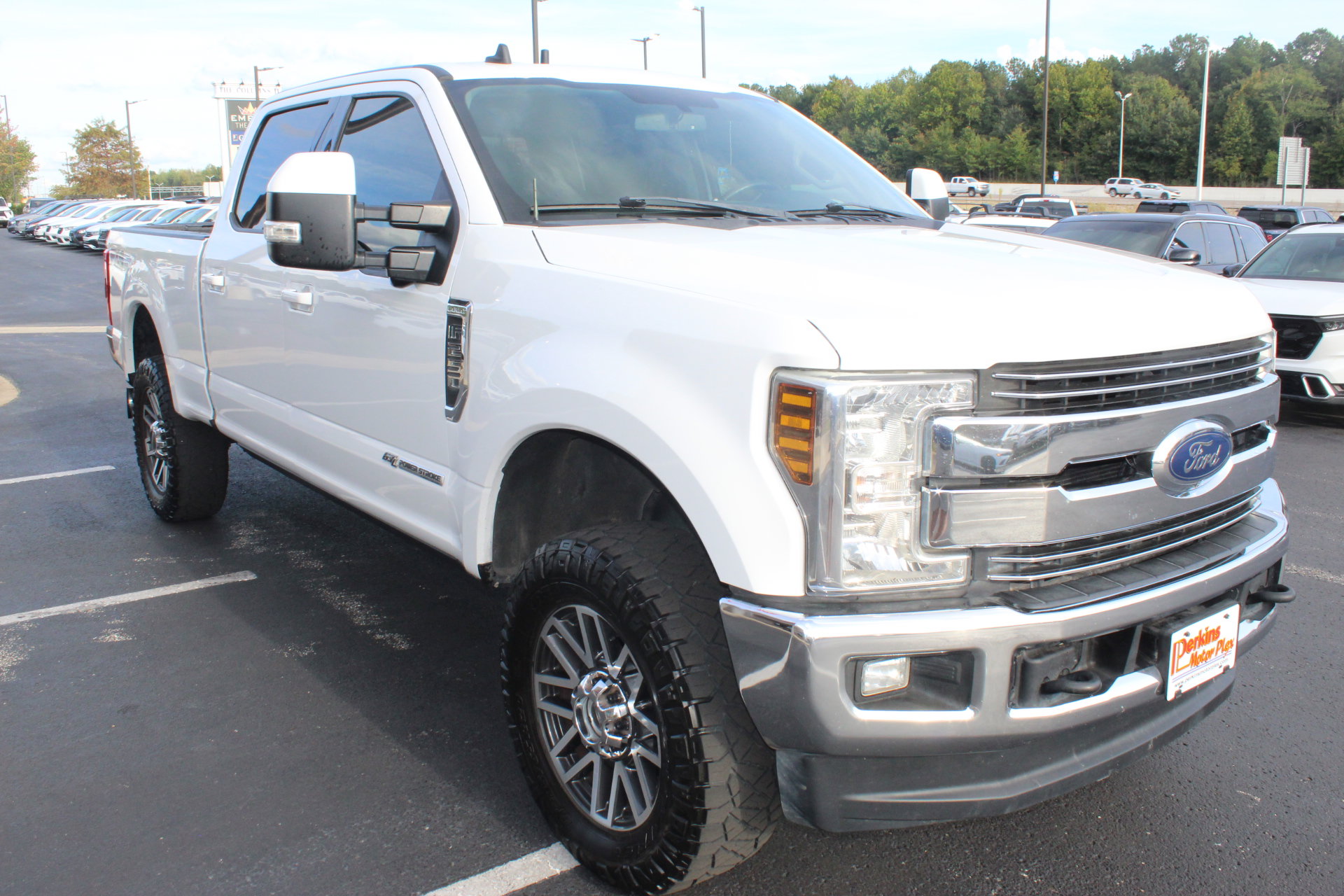 Used 2019 Ford F250 Lariat w/ Lariat Value Package AWD/4WD image 4