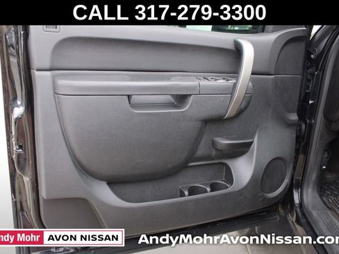 Used 2014 Chevrolet Silverado 2500 LT w/ Interior Plus Package AWD/4WD image 18