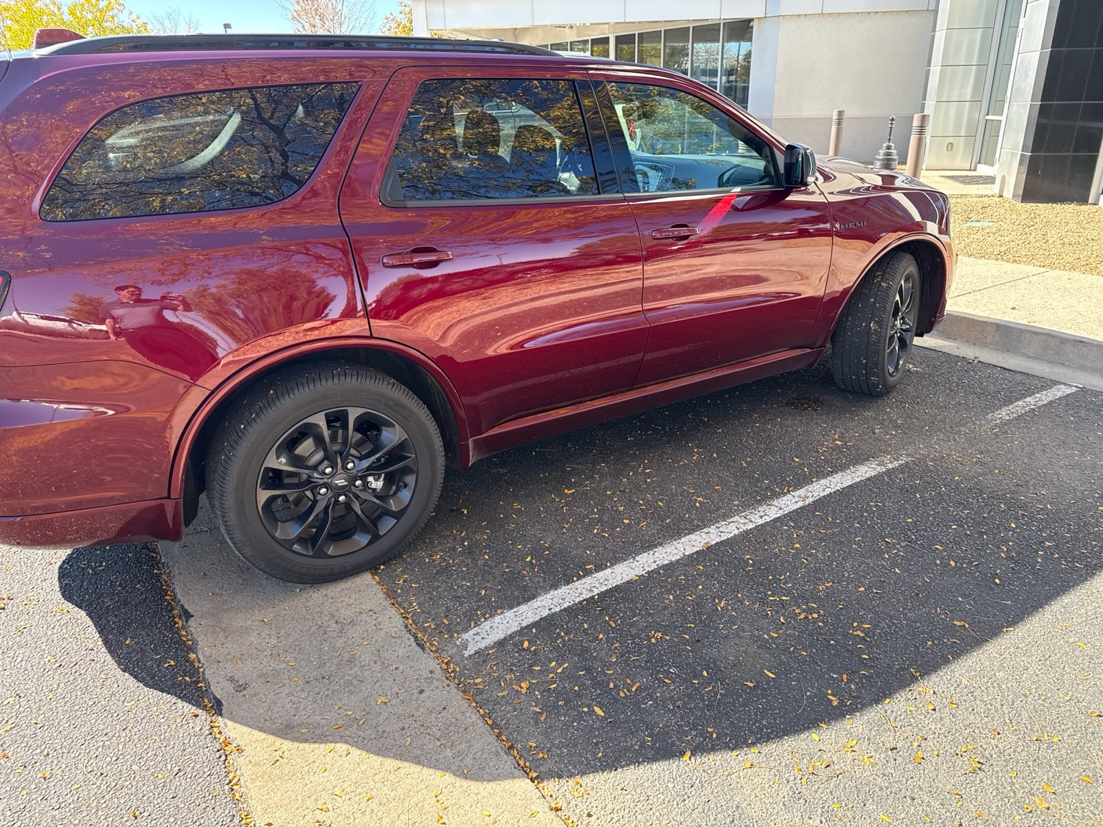 Used 2021 Dodge Durango R/T w/ Blacktop Package AWD/4WD image 2