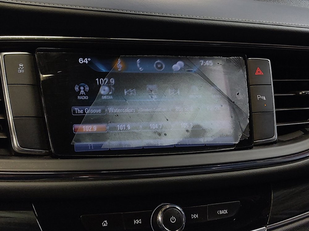 Used 2018 Buick Enclave Essence FWD image 25