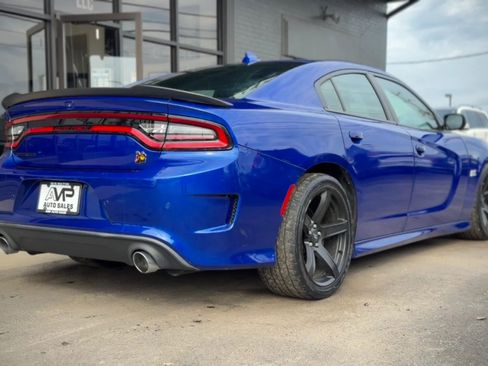 Used 2021 Dodge Charger Scat Pack w/ Driver Convenience Group RWD image 2