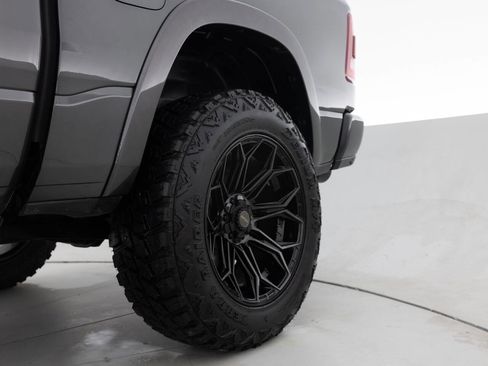 Used 2019 RAM 1500 Limited AWD/4WD image 20