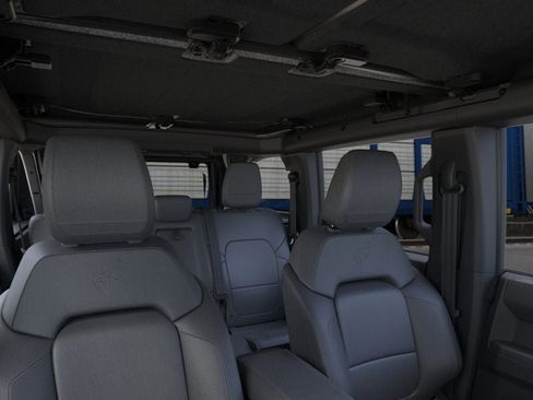 New 2026 Ford Bronco Badlands image 12