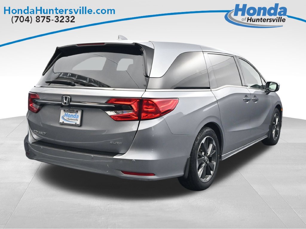 Used 2024 Honda Odyssey Elite image 8