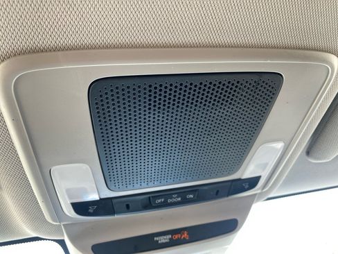 Certified 2025 Honda HR-V LX image 25