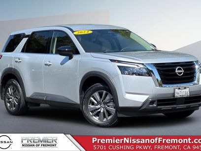 Certified 2024 Nissan Pathfinder S