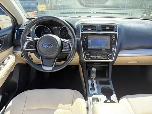 Used 2018 Subaru Legacy 2.5i Premium AWD/4WD image 9