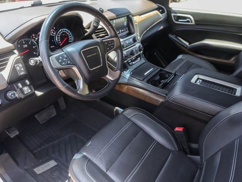 Used 2018 GMC Yukon Denali w/ Open Road Package AWD/4WD image 10