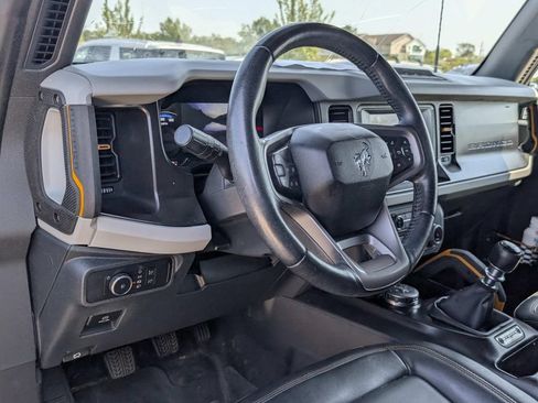 Used 2022 Ford Bronco Badlands AWD/4WD image 14