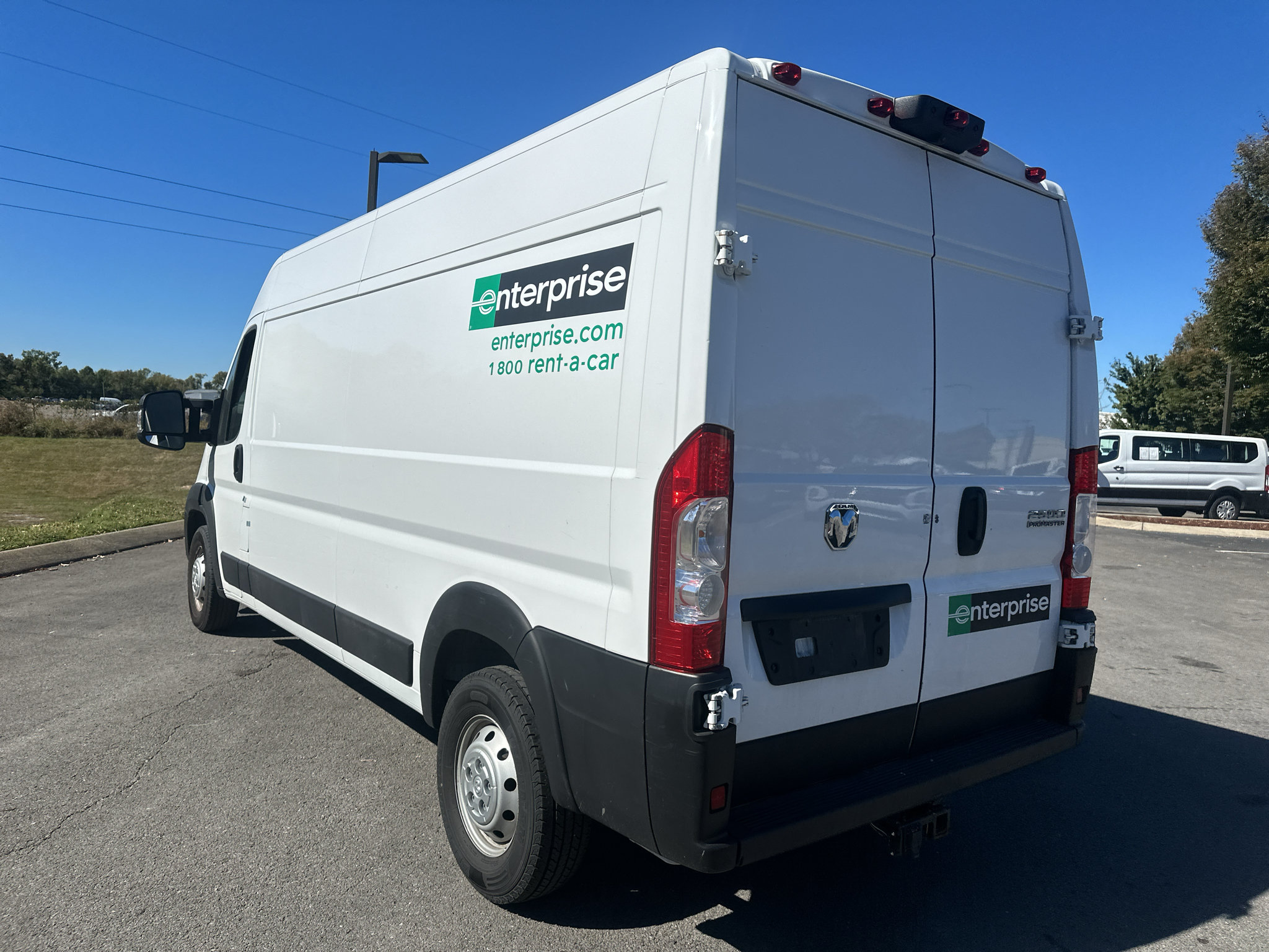 Used 2023 RAM ProMaster 2500 FWD image 3