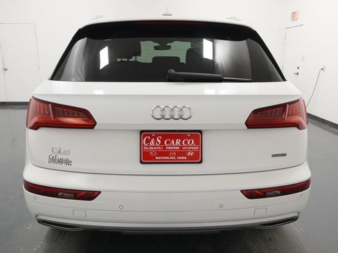 Used 2020 Audi Q5 2.0T Premium Plus w/ Premium Plus Package AWD/4WD image 8