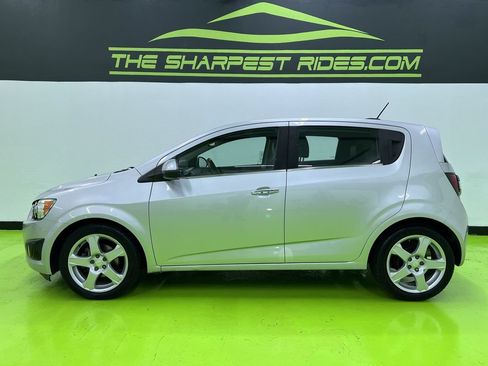 Used 2015 Chevrolet Sonic LTZ FWD image 6