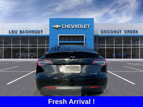 Used 2022 Tesla Model Y Performance image 7