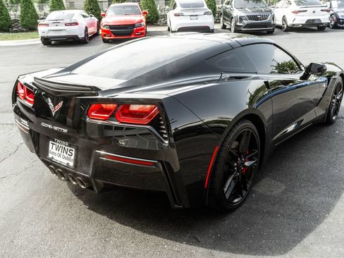 Used 2019 Chevrolet Corvette Stingray Coupe w/ 1LT RWD image 30