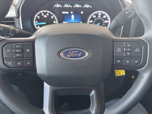Used 2023 Ford F150 XLT AWD/4WD image 30