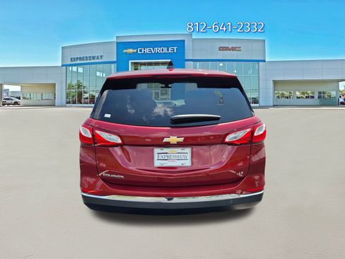 Used 2018 Chevrolet Equinox LT image 6