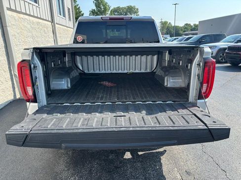 Used 2021 GMC Sierra 1500 SLT w/ SLT Premium Package AWD/4WD image 7