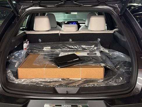 New 2026 Lexus UX 300h AWD image 9