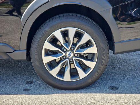 Used 2023 Subaru Outback Limited image 10