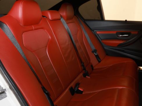 Used 2018 BMW M3 image 14