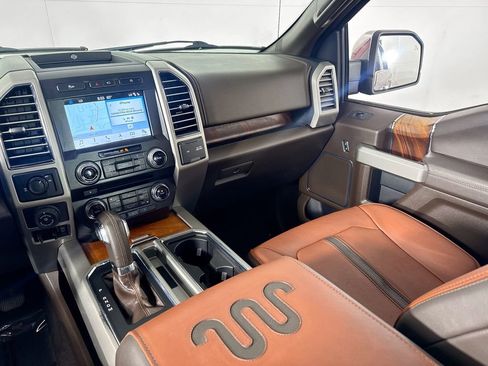 Used 2018 Ford F150 King Ranch w/ Equipment Group 601A Luxury RWD image 30