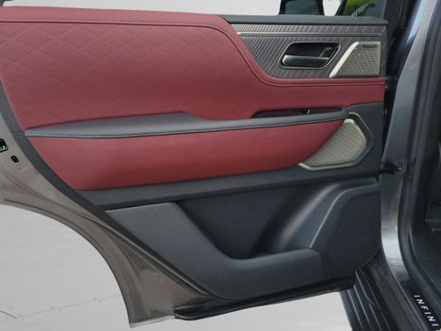 Used 2025 INFINITI QX80 Autograph w/ Autograph Exterior Package image 27