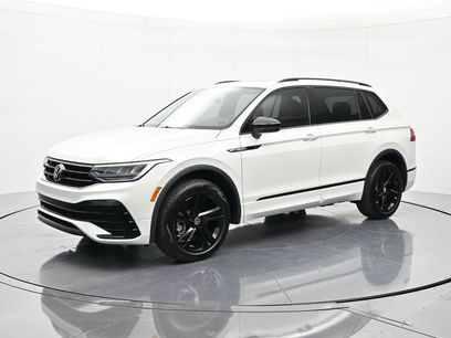 Used 2023 Volkswagen Tiguan SE R-Line