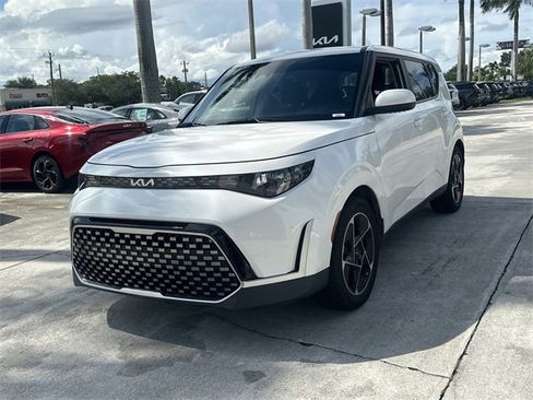 Certified 2023 Kia Soul EX image 2
