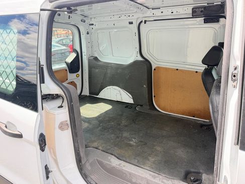 Used 2019 Ford Transit Connect XL image 10