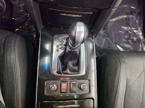 Used 2010 INFINITI FX35 AWD w/ Navigation Pkg image 21