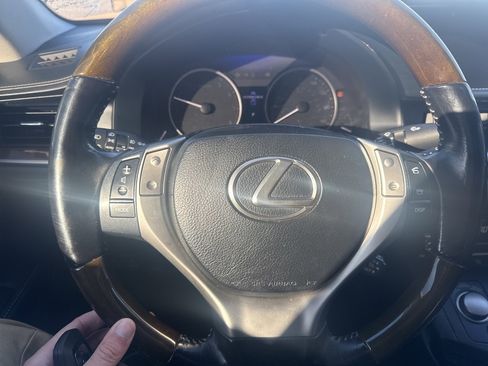 Used 2015 Lexus ES 350 image 13