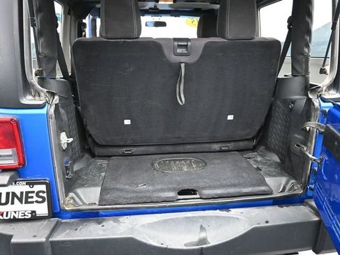 Used 2015 Jeep Wrangler Rubicon w/ Trailer Tow Group image 19