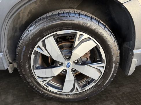 Used 2019 Subaru Forester Touring AWD/4WD image 38