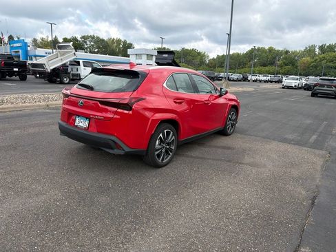 Used 2024 Lexus UX 250h AWD w/ Premium Package image 25