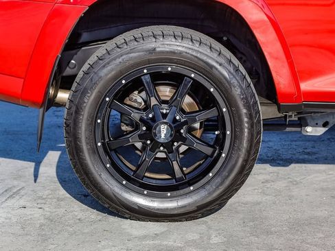 Used 2022 Toyota 4Runner SR5 RWD image 12