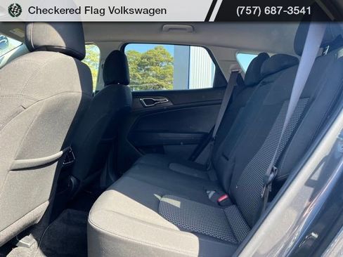 Used 2023 Kia Sportage LX image 26