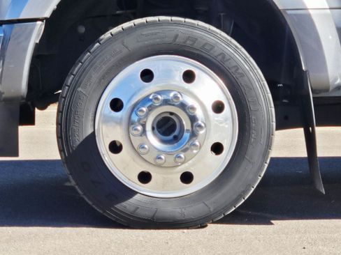 Used 2022 Ford F450 Lariat w/ Lariat Value Package AWD/4WD image 8