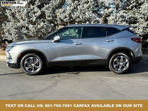 Used 2025 Chevrolet Blazer LT image 4