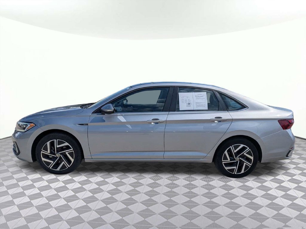 Used 2024 Volkswagen Jetta SEL FWD image 6