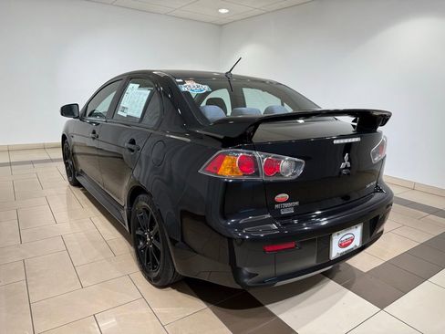 Used 2017 Mitsubishi Lancer LE image 3