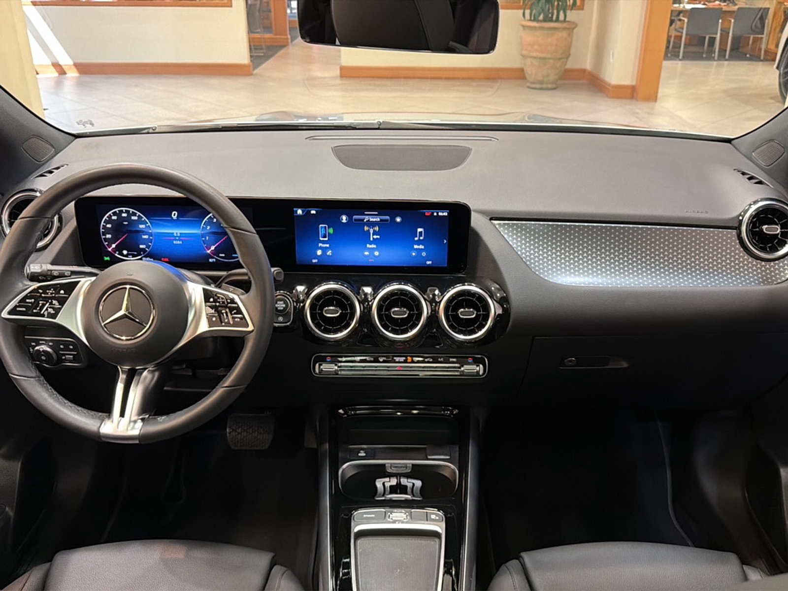 Certified 2026 Mercedes-Benz GLA 250 image 11