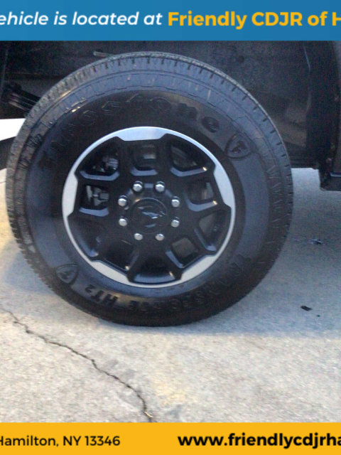 Used 2024 RAM 3500 Laramie AWD/4WD image 4