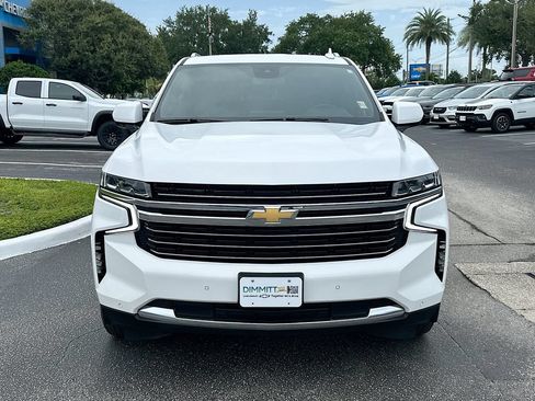 Used 2024 Chevrolet Suburban LT AWD/4WD image 2