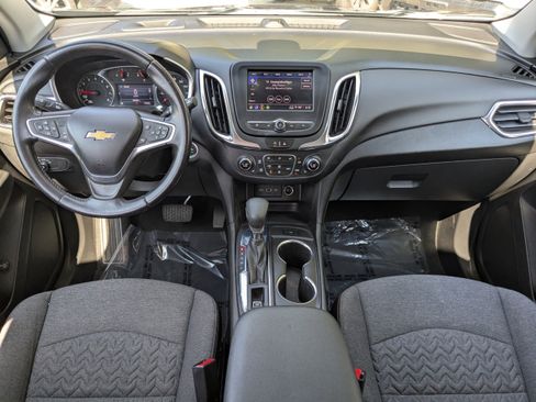 Used 2022 Chevrolet Equinox LT image 9