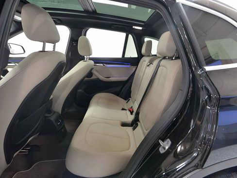 Used 2021 BMW X1 sDrive28i w/ Convenience Package image 10