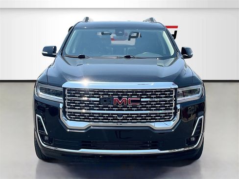 Used 2020 GMC Acadia Denali image 2