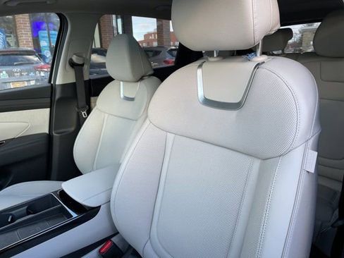 New 2026 Hyundai Tucson Limited image 10