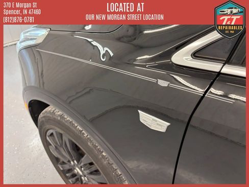 Used 2017 Cadillac XT5 Premium Luxury w/ LPO, Wheel Lock Package FWD image 18